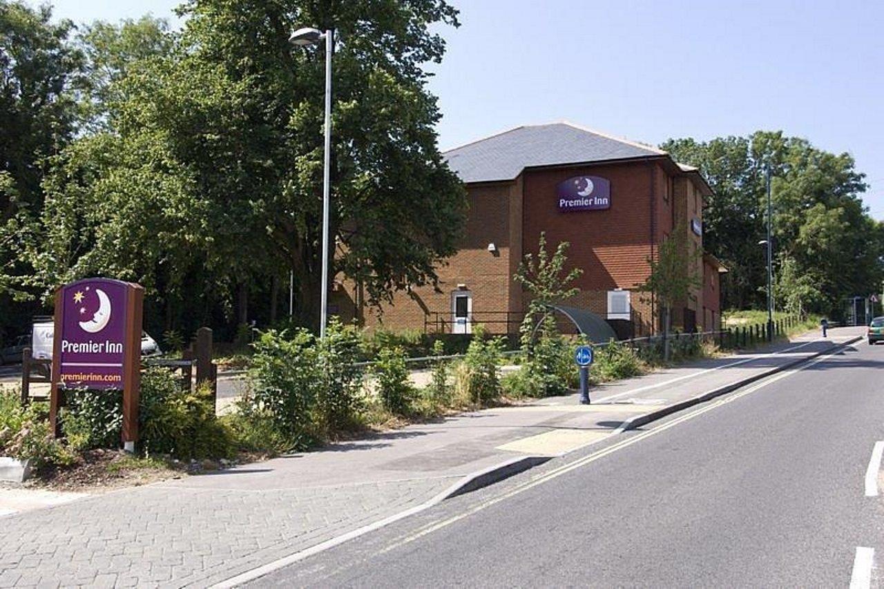 Premier Inn Portsmouth Horndean エクステリア 写真